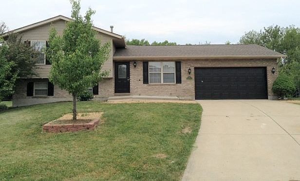1st image of 60 Remington Ct