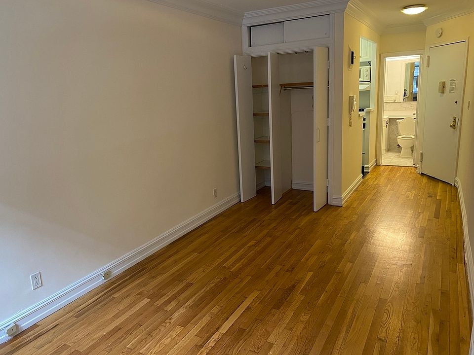 2nd image of 426 E 81st St APT A