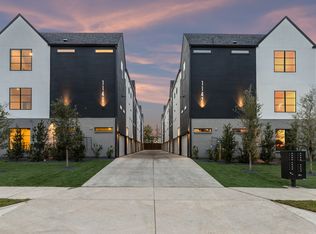 1141 N Madison Ave #104, Dallas, TX 75208