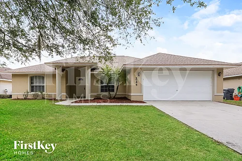 224 Quiet Oak Ct Photo 1