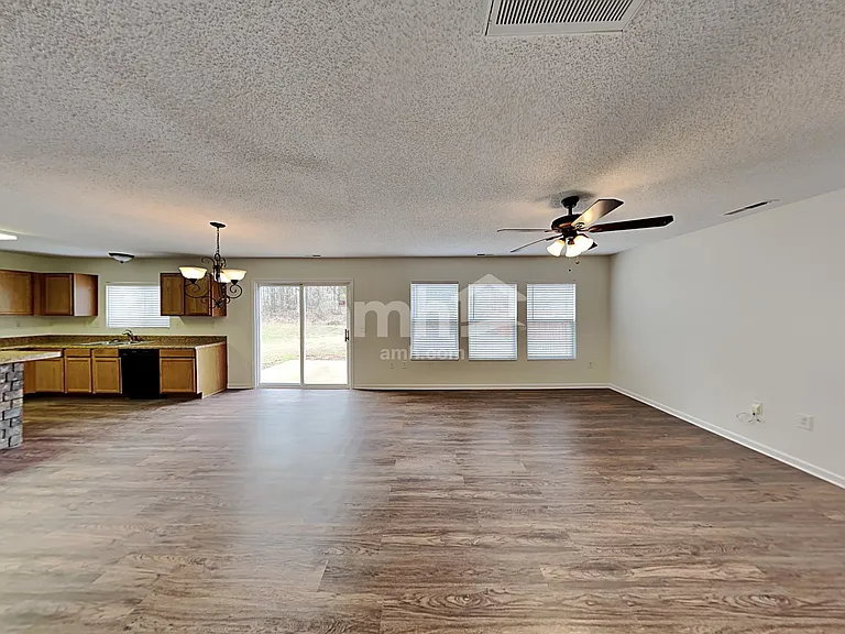 309 Tribune Dr — Photo 7