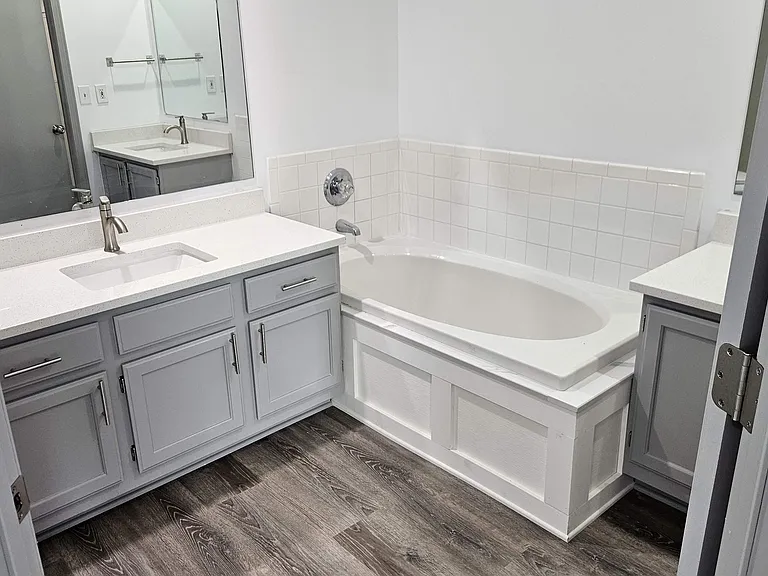 17641 W 111th Pl — Photo 25