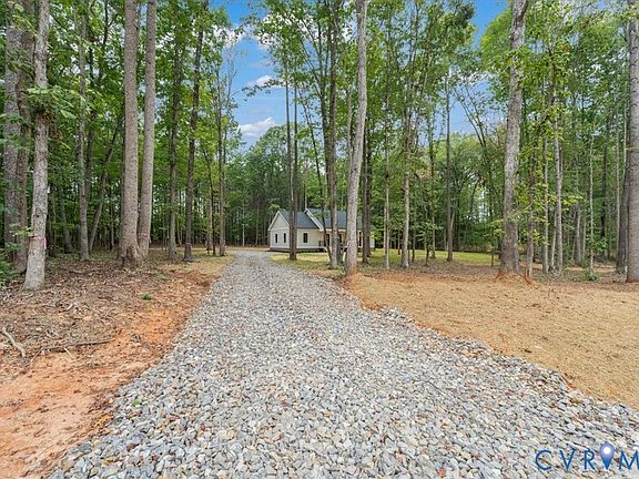 5th image of 21 Holman Mill Rd