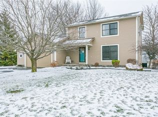 7 Amalia Pvt Ct, Rochester, NY 14612