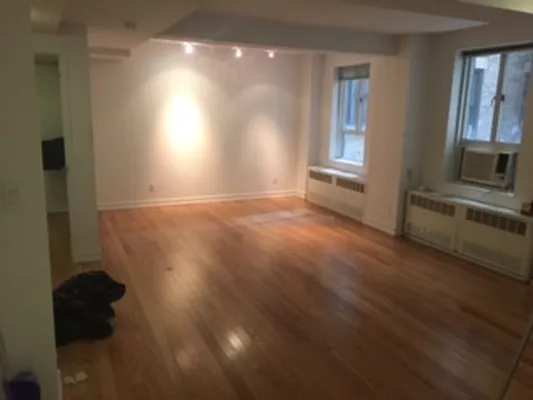 Rented by Stellar Management | media 9