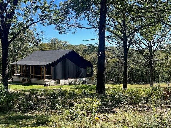 2nd image of 8336 County Road 8970