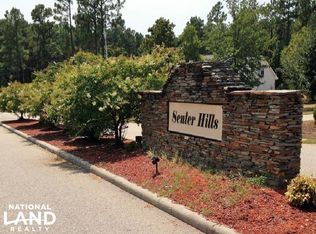 225 Senter Ln, Bunnlevel, NC 28323