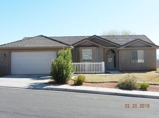 250 E Rolling Hills Rd, Washington, UT 84780