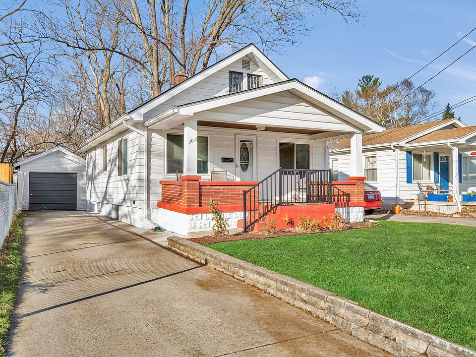 1st image of 3041 Effie Pl NE