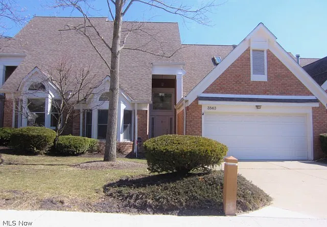 3563 Sparrow Pond Ln photo 1