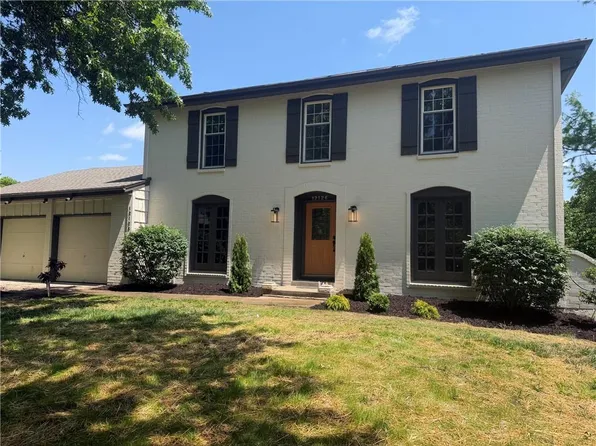 12126 Jefferson Ct, Kansas City, MO 64145