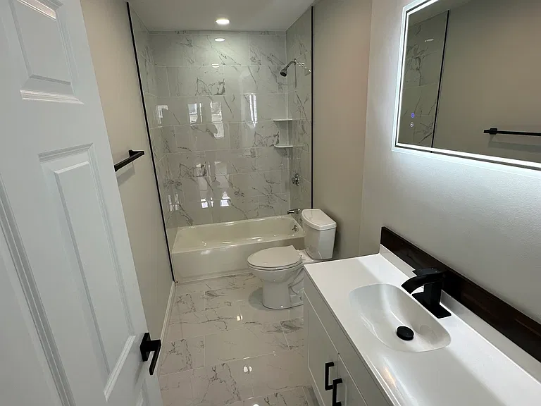 2 Freeland St #1 — Photo 1