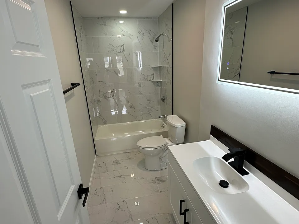 2 Freeland St #1
