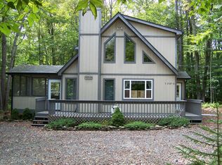 3-2109-21 Neshaming Dr, Pocono Lake, PA