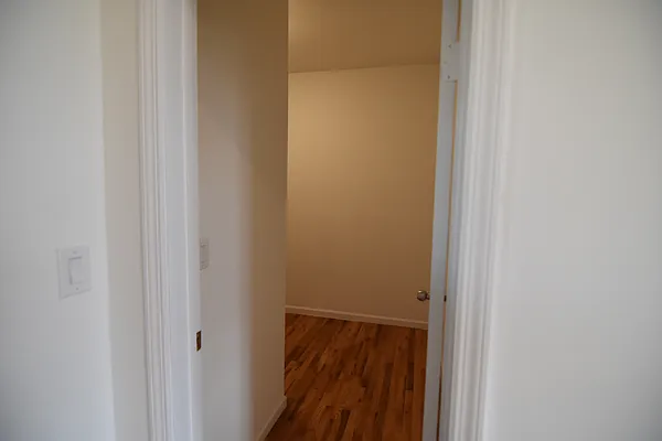 Rented by CNC-Assets | media 25