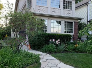 760 Oakwood Ave, Lake Forest, IL