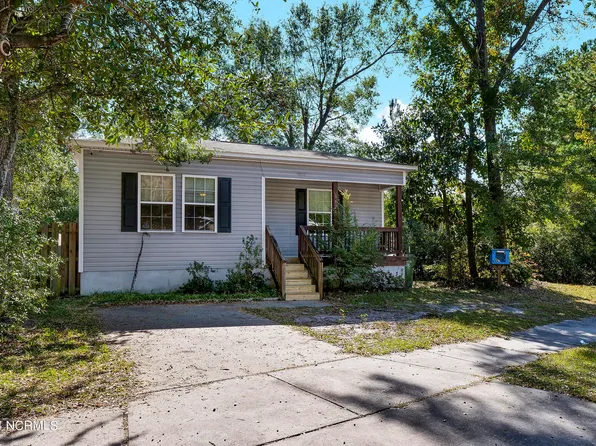 3824 Prices Lane, Wilmington, NC 28405
