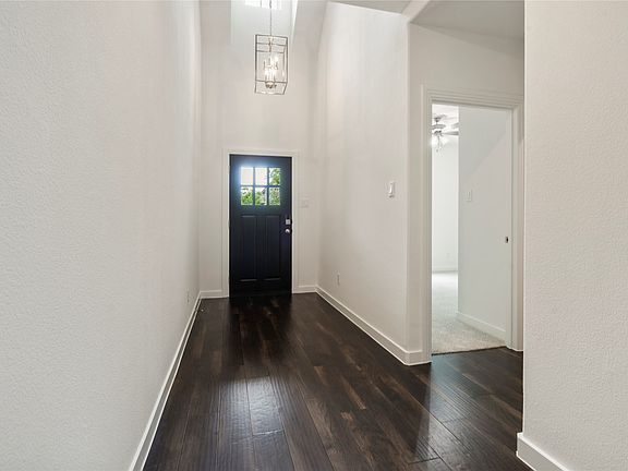4th image of 1700 Homestead Way