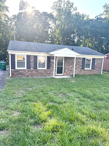 800 Kroll Ln Photo 1