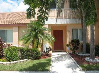 20837 NW 1st St, Pembroke Pines, FL 33029