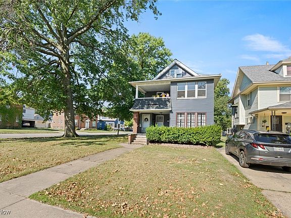 2nd image of 1534 Cohassett Ave