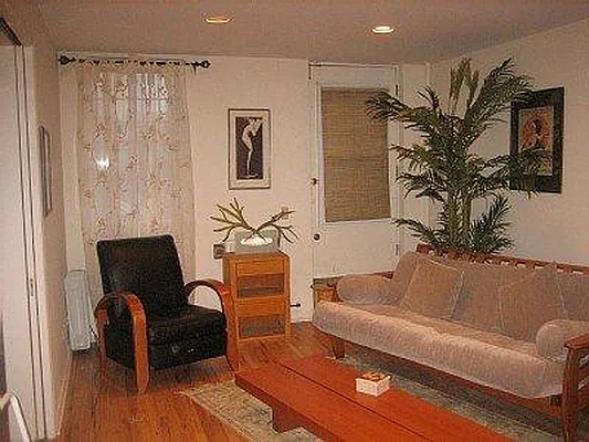 Rented by NY Living Solutions | media 13