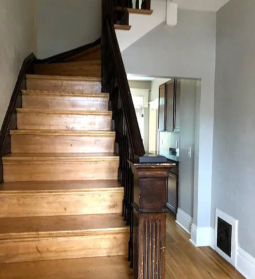 1519 E 22nd Ave — Photo 8