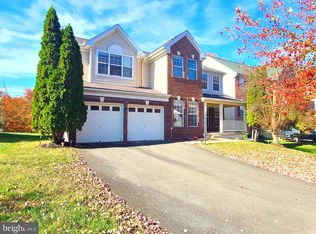 3746 Katie Pl, Triangle, VA 22172