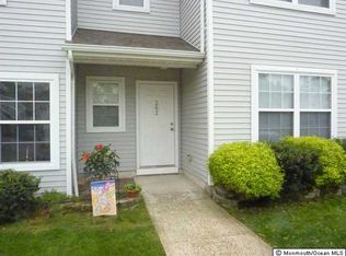 303 Prosperity Ct, Toms River, NJ