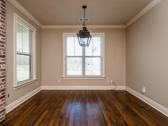 4th image of 11108 Garrison Rd