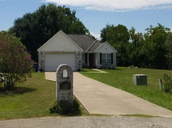 31919 Ironwood Dr, Waller, TX 77484