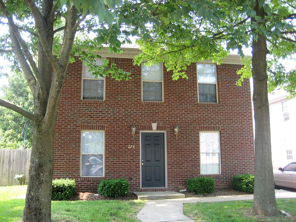 1st image of 230 Waller Ave