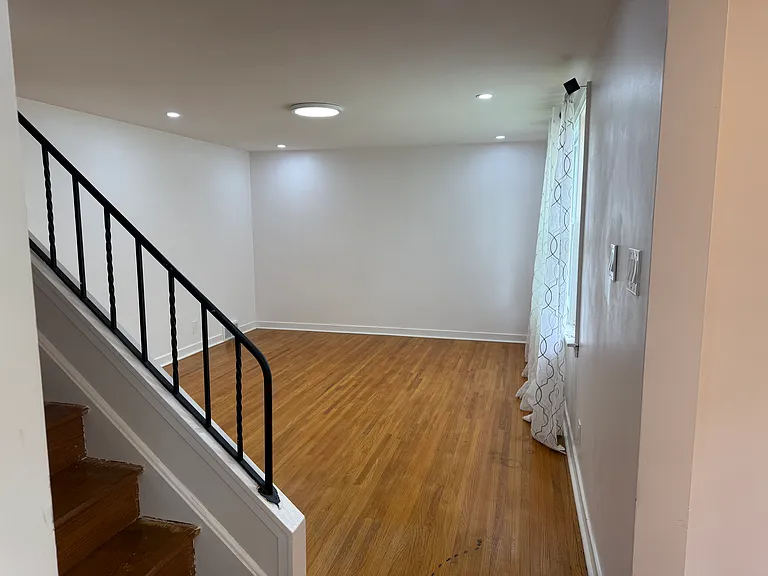 63 Norman Pl — Photo 3