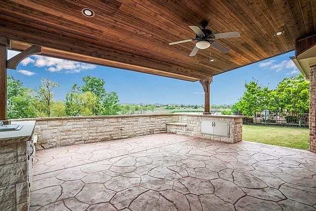 1st image of 6624 Lincoln Hills Ct