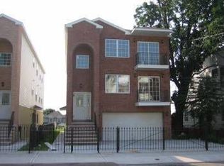 265 S 18th St, Newark, NJ 07103