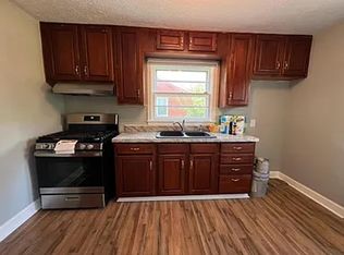 511 Freeman Dr, Lexington, KY 40505