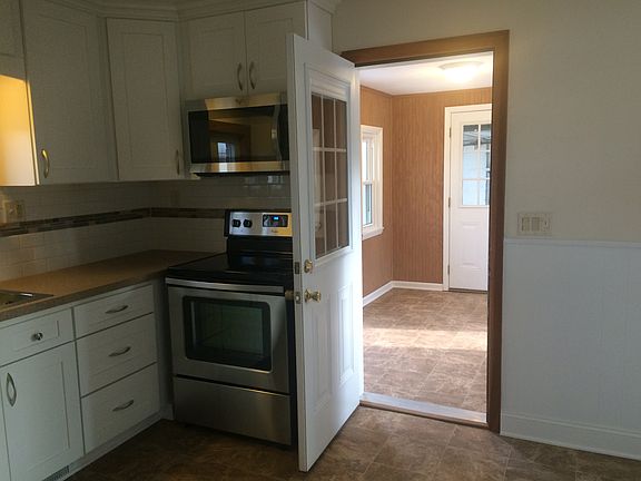 View from kitchen-breezeway