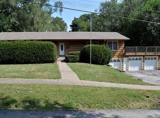 1000 NE 83rd St, Kansas City, MO 64118