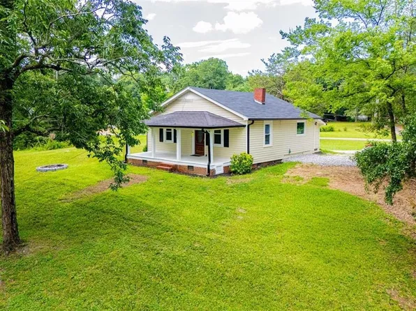 255 Mildred Dr, Cedartown, GA 30125
