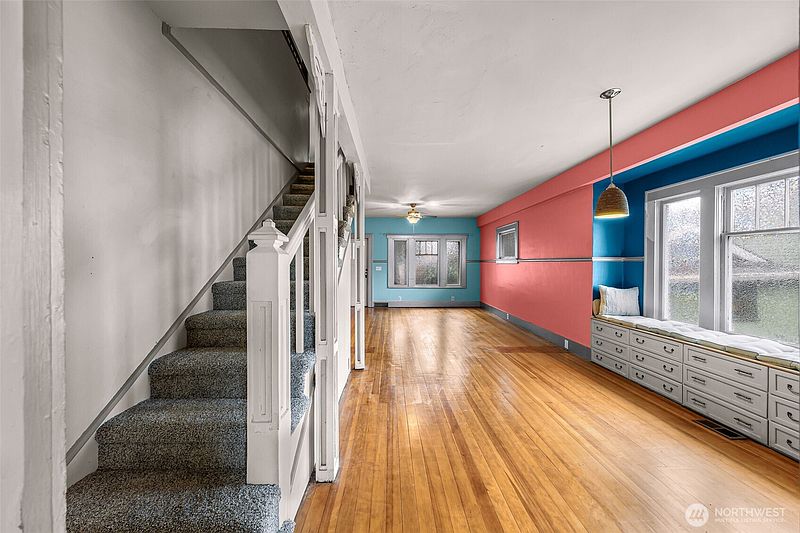 5th image of 609 Lakeway Drive