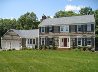 20 Old Coach Rd, Basking Ridge, NJ 07920