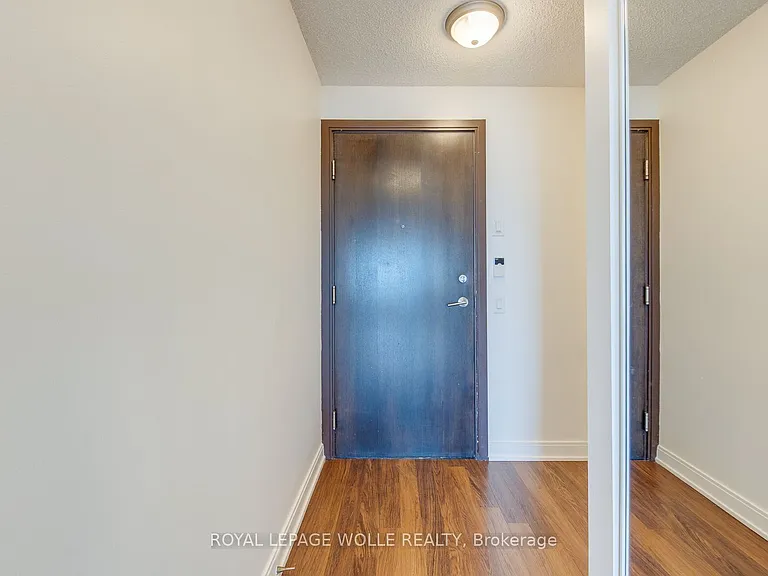 25 Viking Ln #2251 — Photo 3