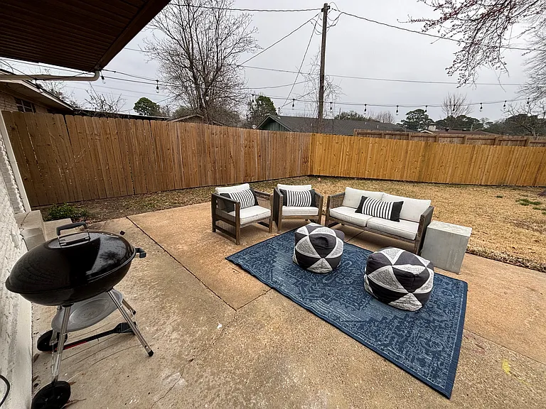 3506 Robinhood Ln — Photo 22