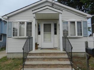 29 Ramsey Ave, Keansburg, NJ 07734