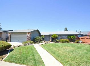 476 Laverne Ave, Clovis, CA