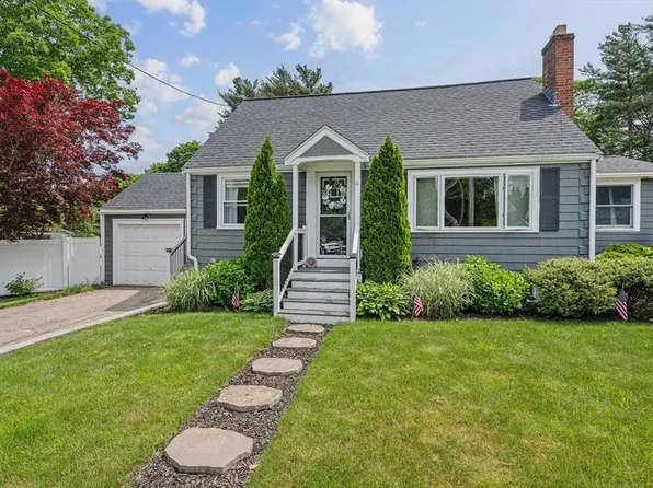 864 Front St, Weymouth, MA 02190