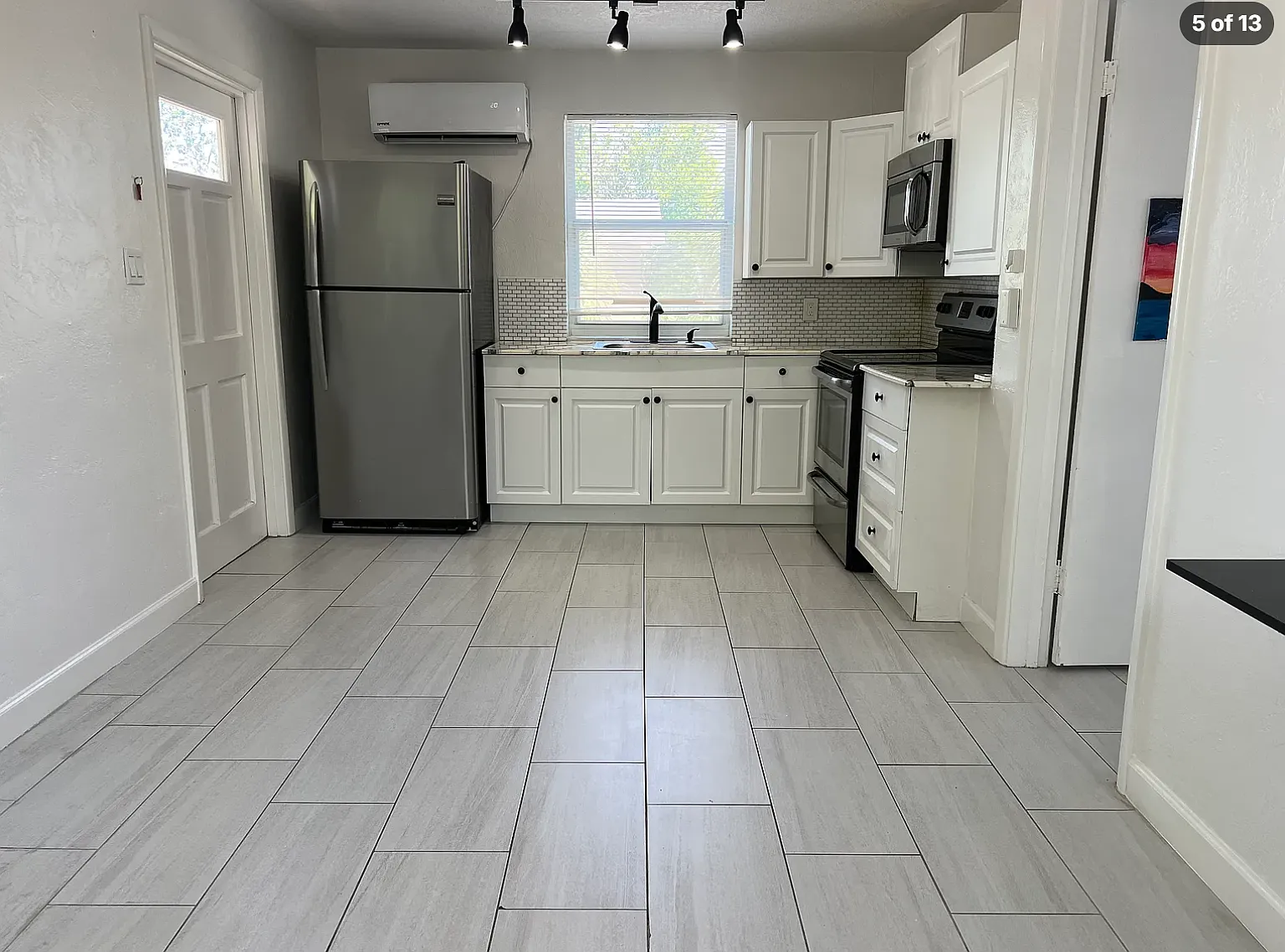 1 bed, 500 sqft, $1,800 — Photo 3