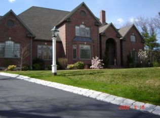 8 Twin Post Rd, Westwood, MA 02090