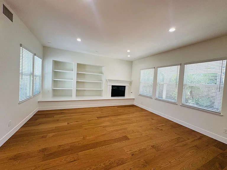 3273 Canopy Dr — Photo 7
