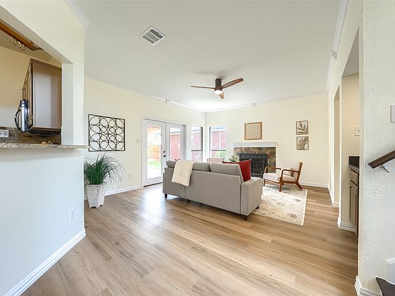 4th image of 2157 Falcon Ridge Dr